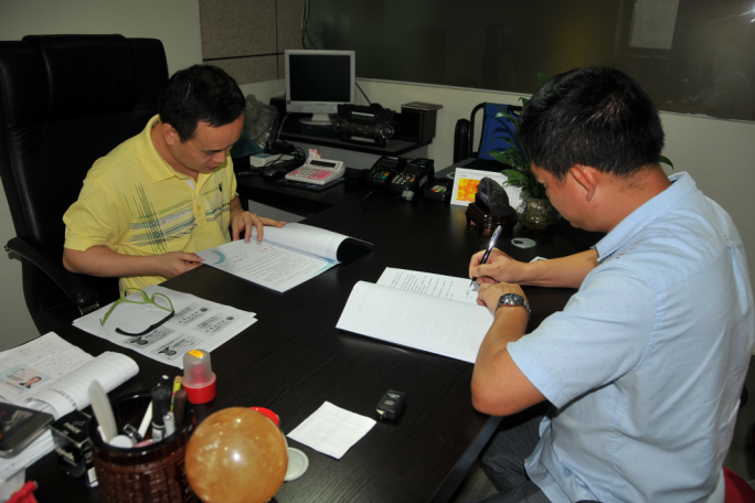 堅守工匠精神,贏得客戶支持 堅守工匠精神,贏得客戶支持