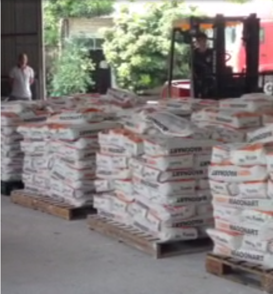 友情漆不斷創新突破,打開海外市場銷路 友情漆不斷創新突破,打開海外市場銷路